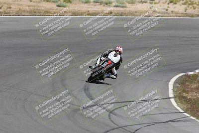 media/Apr-20-2025-AHRMA (Sun) [[393a79c373]]/Race/Group 8/Turn 4b/